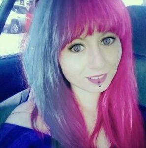 Meet your Posher, Nikki